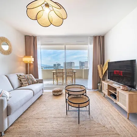 Апартаменты Terrasse Vue Mer, 5mn Monaco, Parking - An