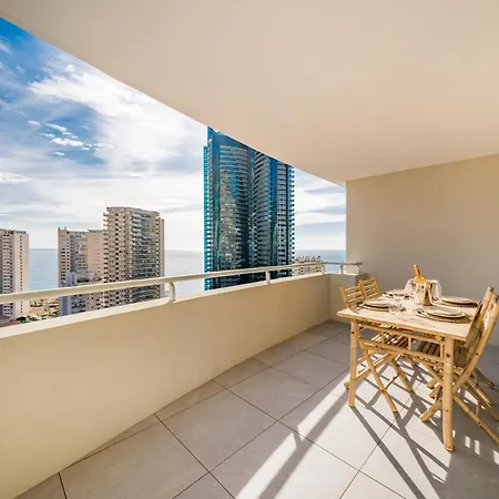 Terrasse Vue Mer, 5mn Monaco, Parking - An Apartment *