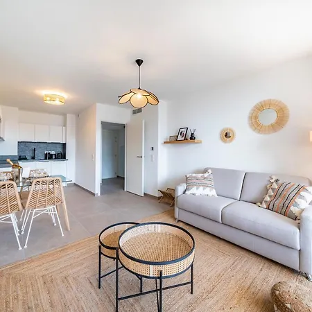Apartament Terrasse Vue Mer, 5mn Monaco, Parking - An *