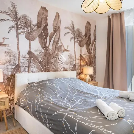 Terrasse Vue Mer, 5mn Monaco, Parking - An Appartement *